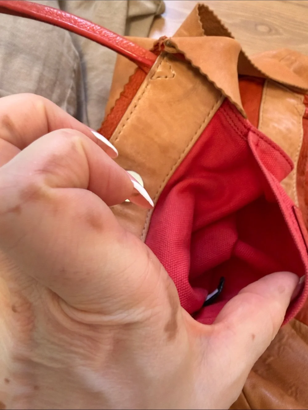 Banana Republic roomy leather